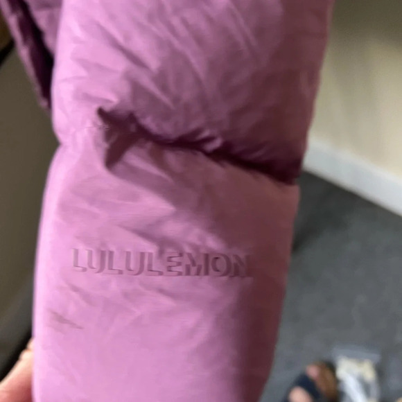 Lululemon Lilac Purple Wunder Puff Cropped Jacket, size 4 - Picture 4 of 14